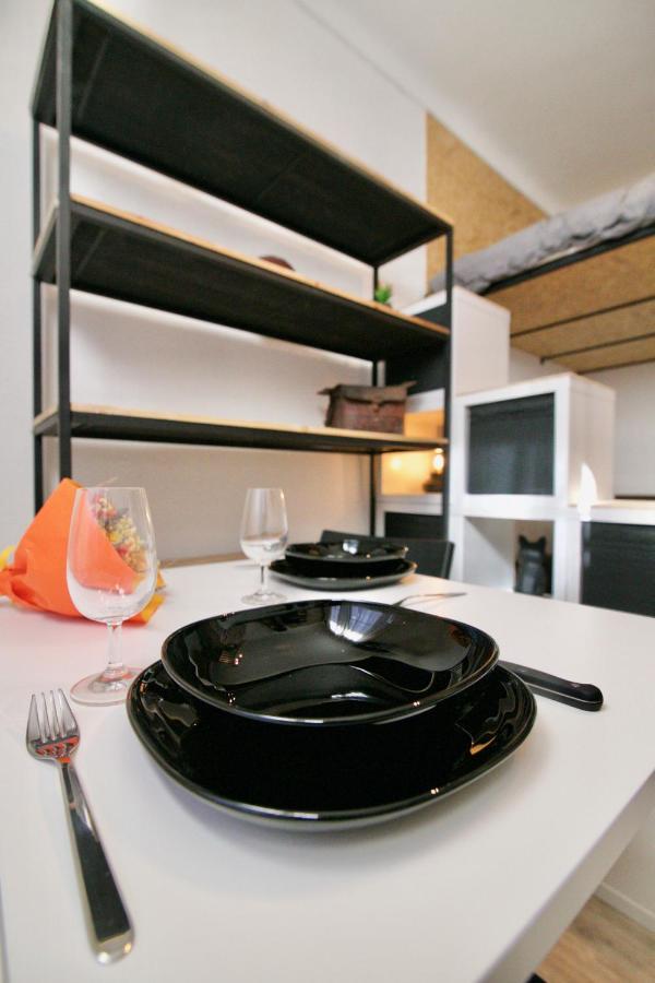 Studio-résidence front de mer ⎮ parking gratuit Bandol Extérieur photo